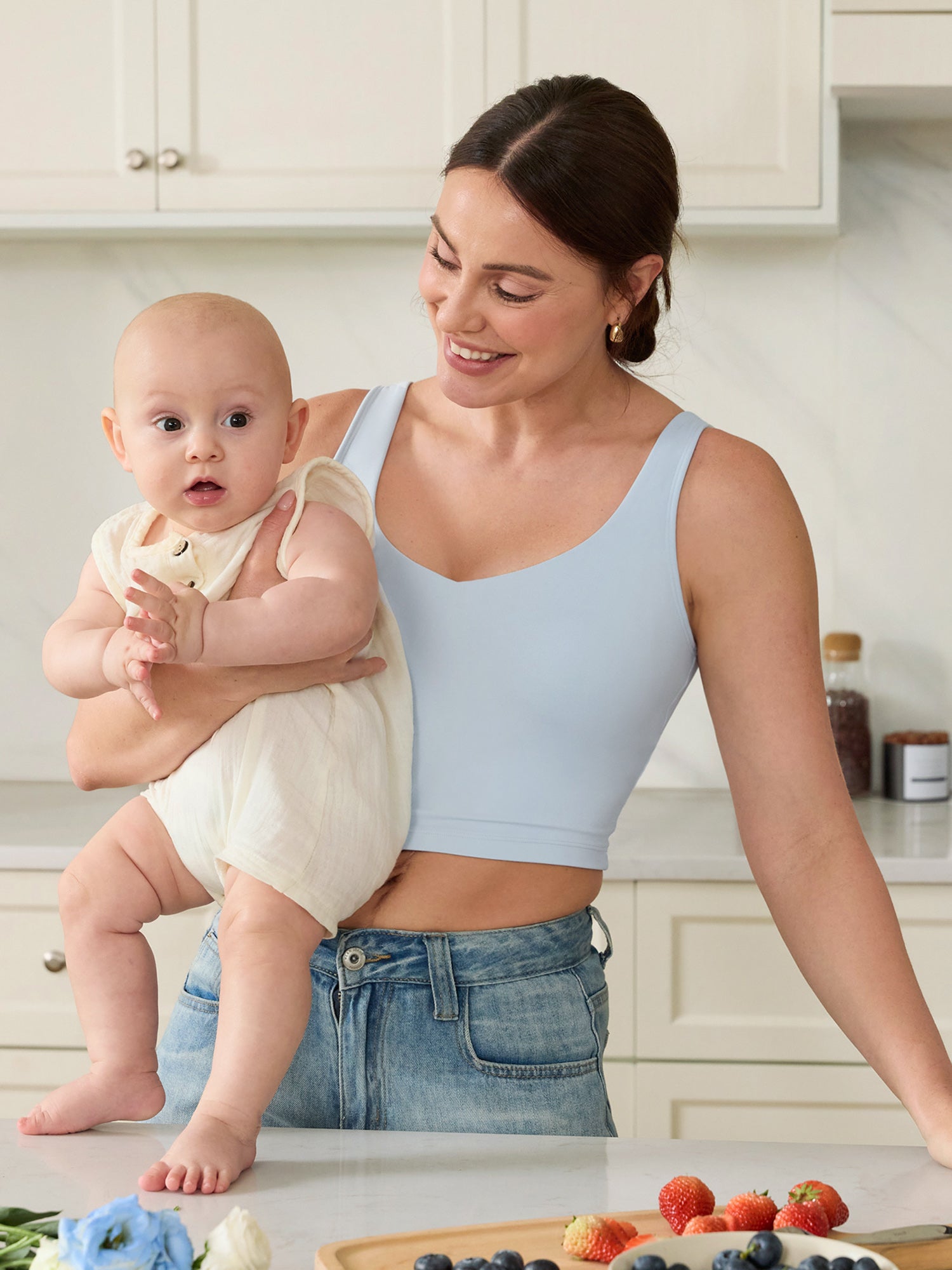 MOMANDA Women's Natrelax® Nursing Crop Tank Top - V Neck ICE